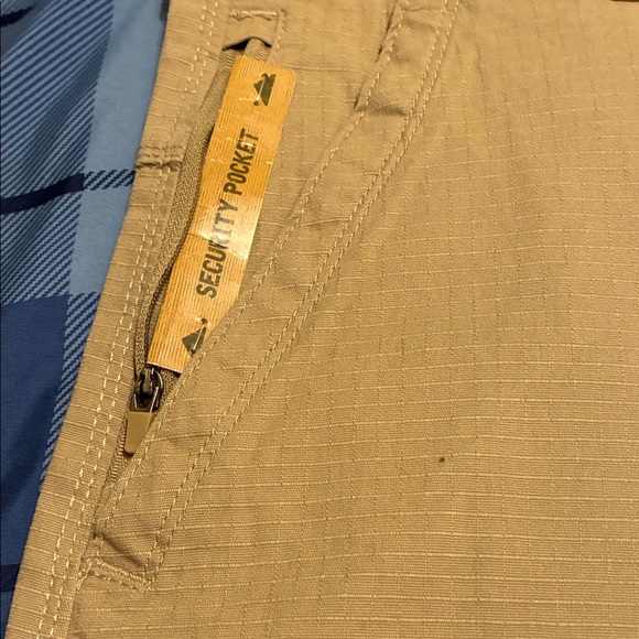 Weatherproof Men's Khaki Cargo Shorts - Picture 4 of 7